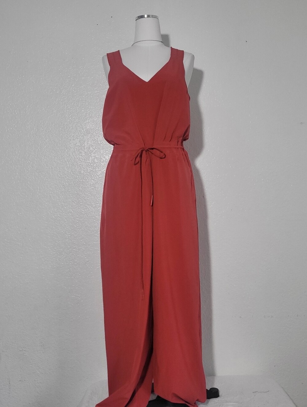 Athleta Savannah Jumpsuit V-Neck Wide Leg Featherweight Stretch Currant Size 12 - Picture 2 of 13